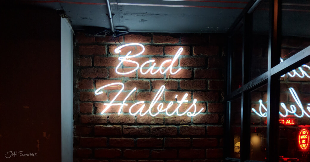 10 Habits Stopping You From the Life of Your Dreams